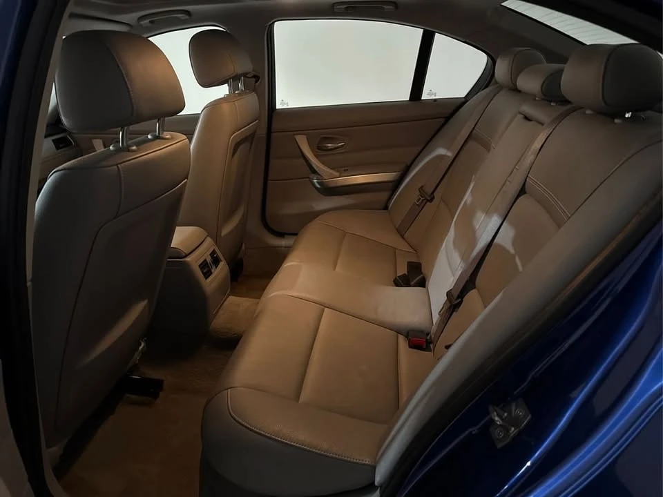 2011 BMW E90 3 Series Sedan - Image 15 of 20