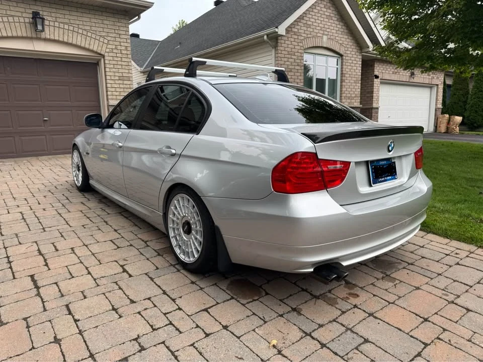 2011 BMW E90 3 Series Sedan - Image 6 of 17