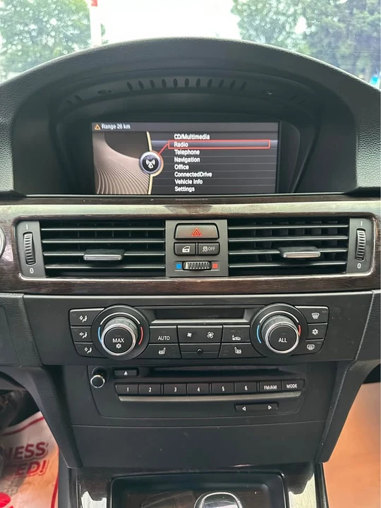 2011 BMW E90 3 Series Sedan - Image 12 of 14