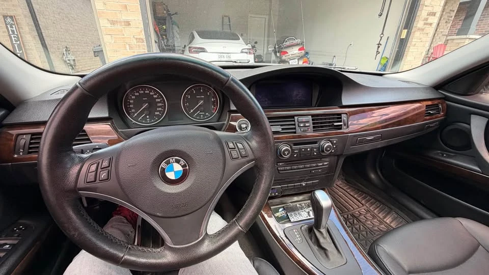 2011 BMW E90 3 Series Sedan - Image 8 of 13