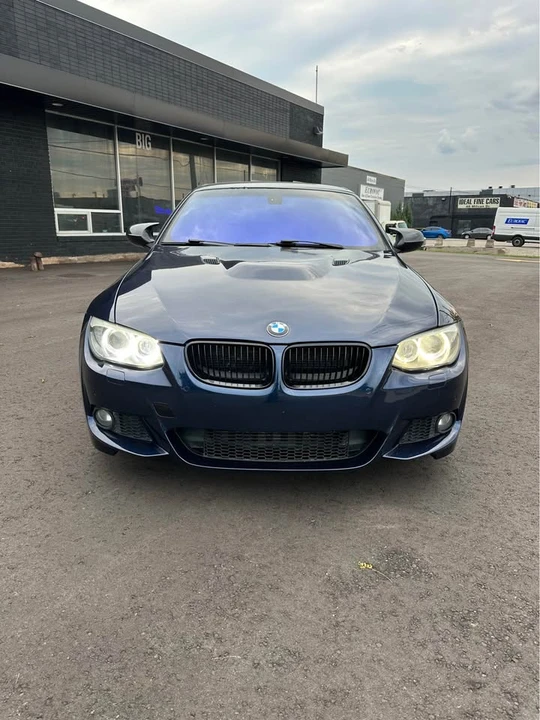 2011 BMW E90 3 Series Sedan - Image 13 of 14