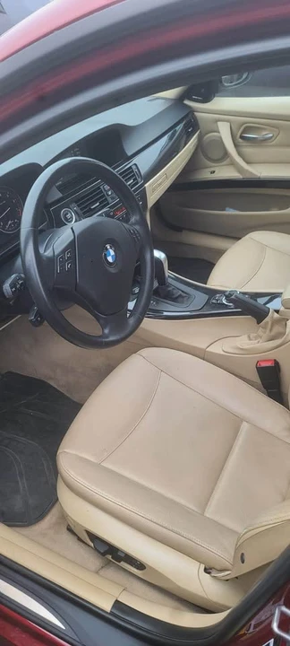 2011 BMW E90 3 Series Sedan - Image 5 of 9