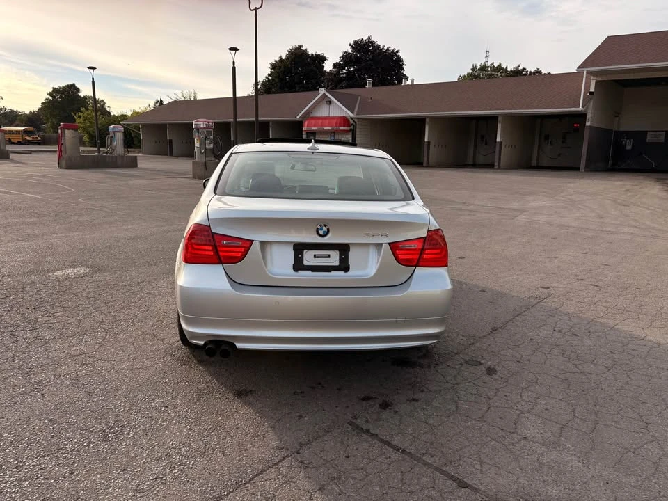 2011 BMW E90 3 Series Sedan - Image 3 of 14