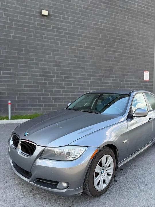 2011 BMW E90 3 Series Sedan - Image 3 of 13