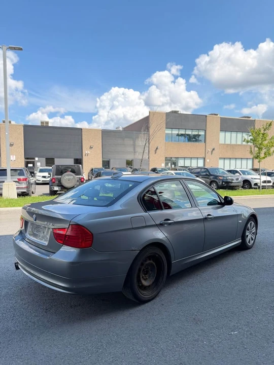 2011 BMW E90 3 Series Sedan - Image 7 of 13