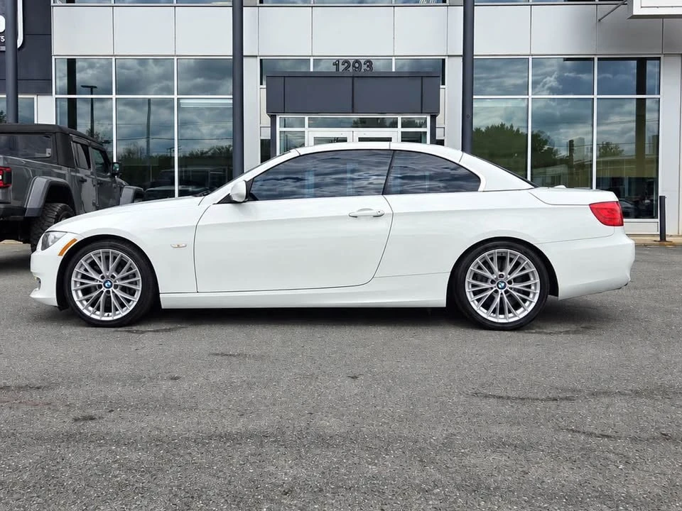 2011 BMW E90 3 Series Sedan - Image 3 of 19