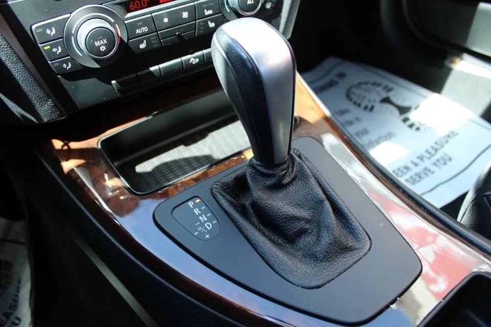 2011 BMW E90 3 Series Sedan - Image 20 of 20