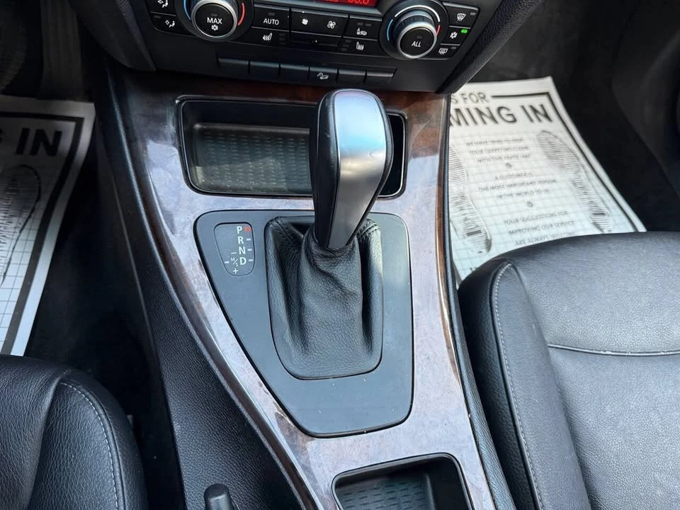 2011 BMW E90 3 Series Sedan - Image 12 of 12