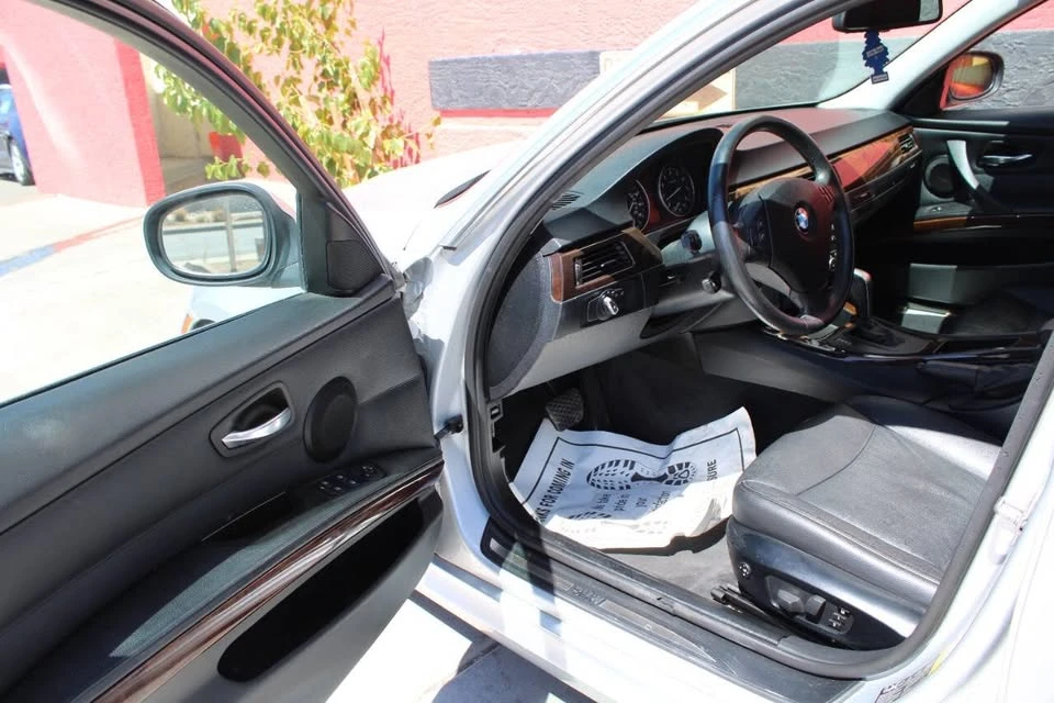 2011 BMW E90 3 Series Sedan - Image 9 of 20