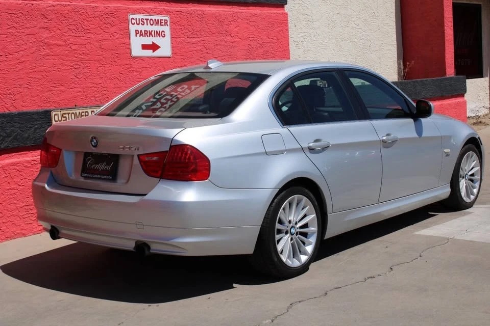 2011 BMW E90 3 Series Sedan - Image 8 of 20