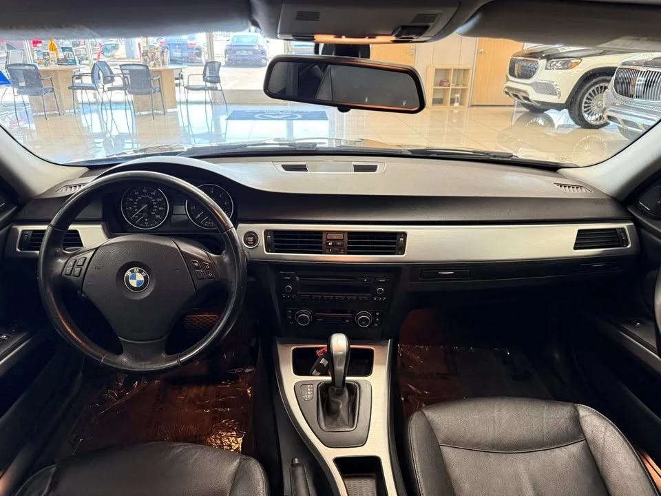 2011 BMW E90 3 Series Sedan - Image 12 of 20