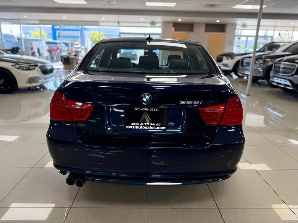 2011 BMW E90 3 Series Sedan - Image 5 of 20