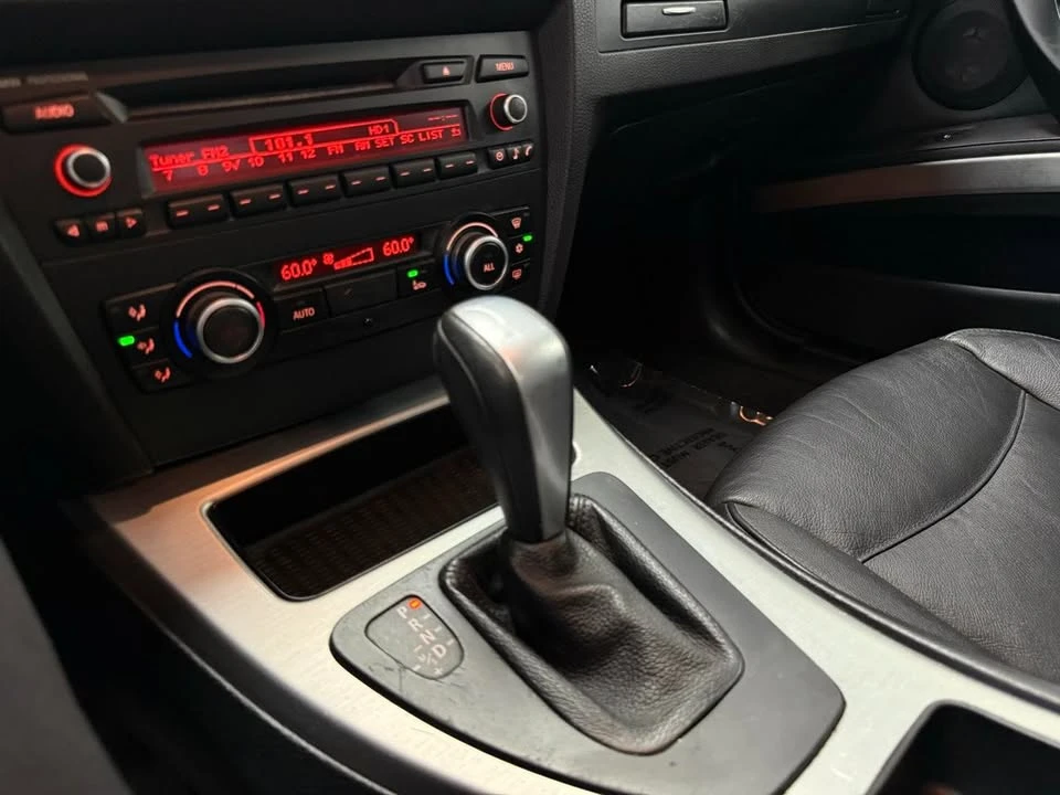2011 BMW E90 3 Series Sedan - Image 20 of 20