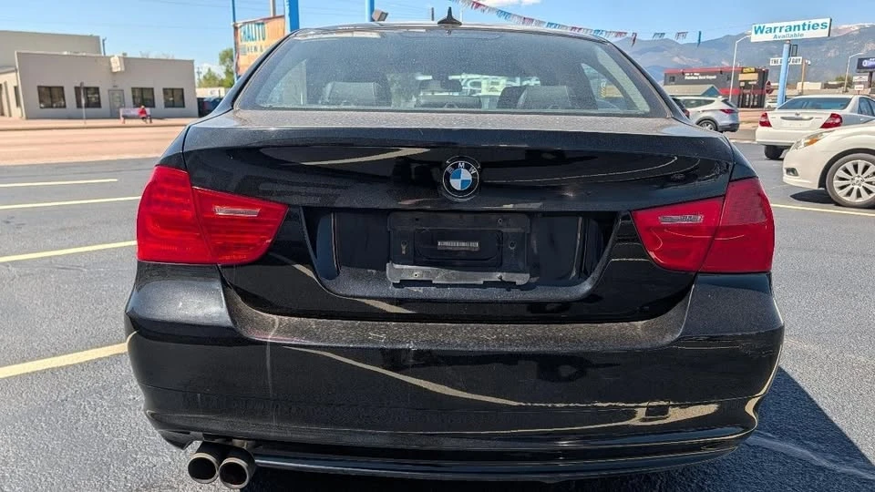 2011 BMW E90 3 Series Sedan - Image 4 of 17