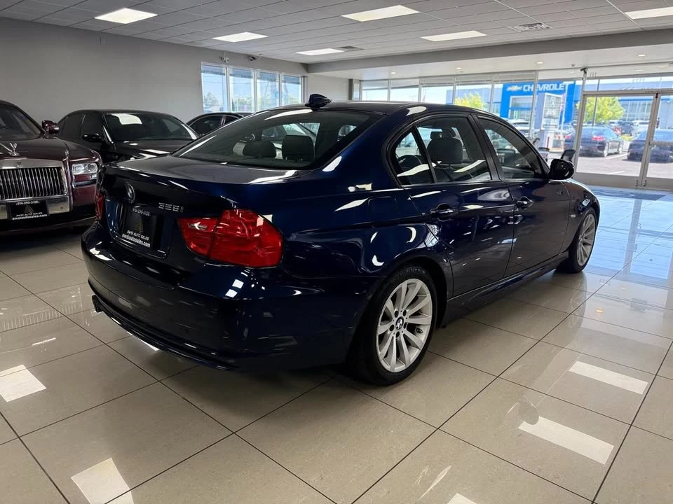 2011 BMW E90 3 Series Sedan - Image 7 of 20