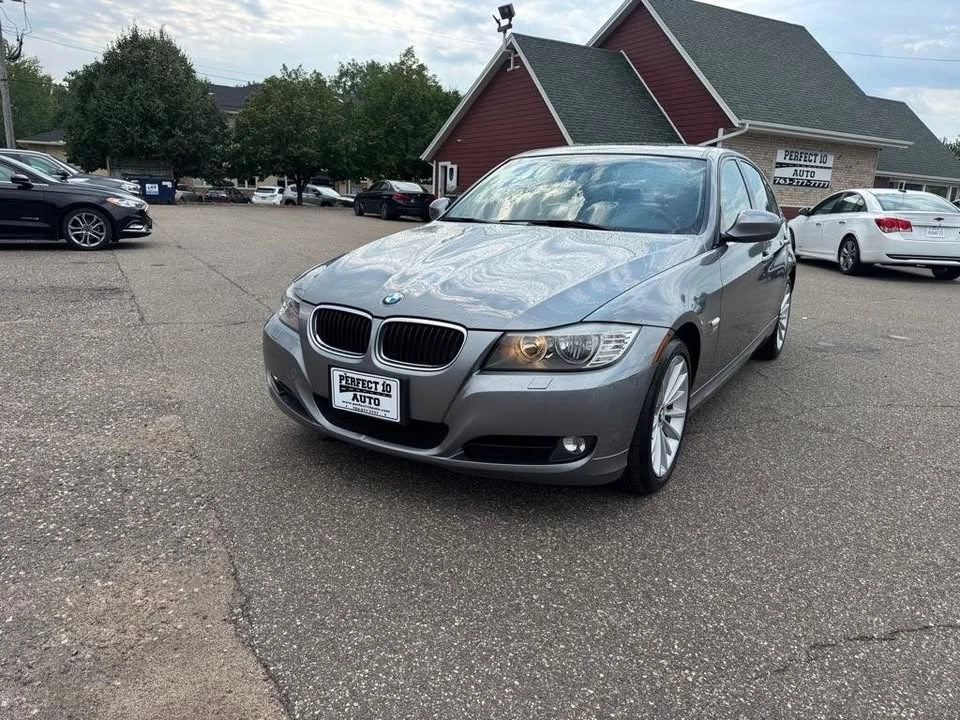 2011 BMW E90 3 Series Sedan - Image 11 of 20