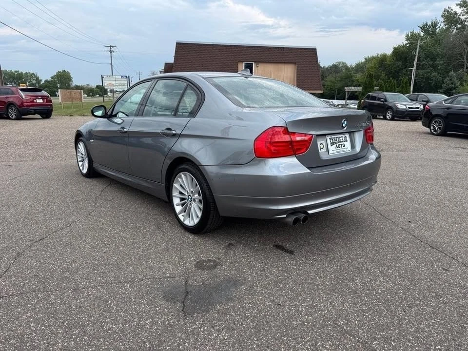 2011 BMW E90 3 Series Sedan - Image 7 of 20