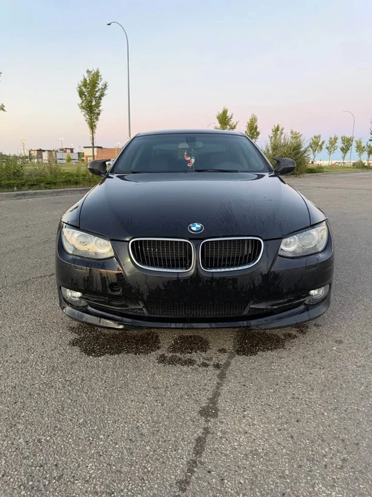 2011 BMW E90 3 Series Sedan - Image 2 of 9