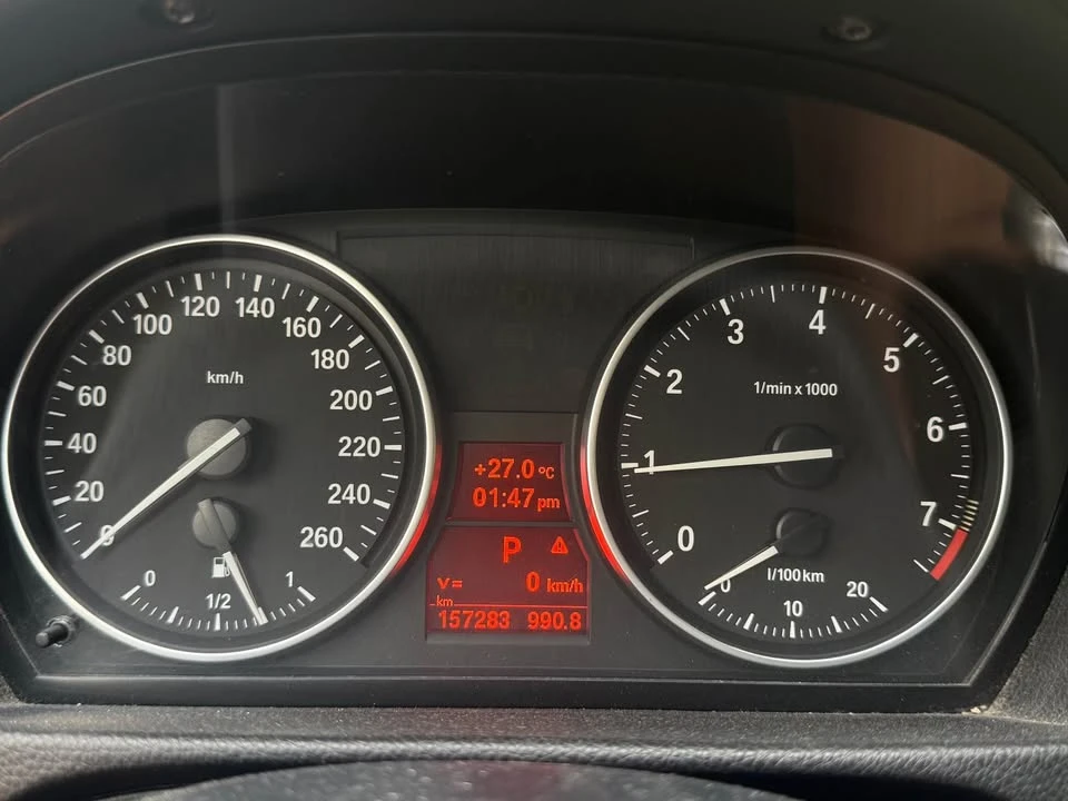 2011 BMW E90 3 Series Sedan - Image 12 of 13