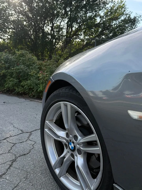 2011 BMW E90 3 Series Sedan - Image 7 of 13