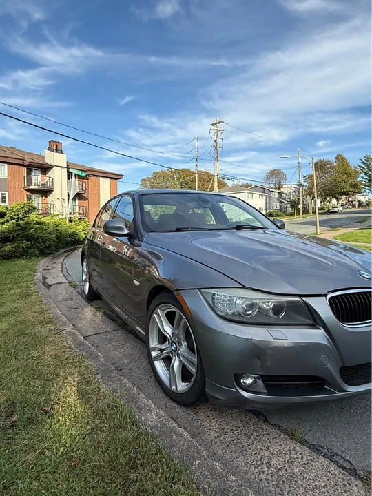 2011 BMW E90 3 Series Sedan - Image 5 of 13