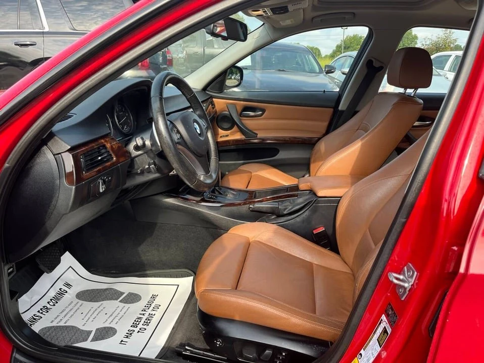 2011 BMW E90 3 Series Sedan - Image 13 of 20