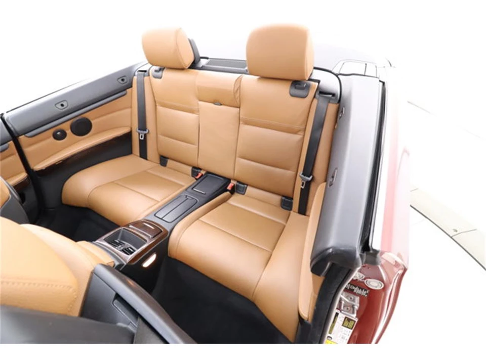 2011 BMW E90 3 Series Sedan - Image 26 of 31