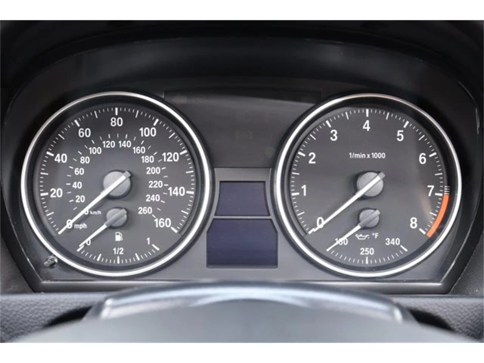 2011 BMW E90 3 Series Sedan - Image 17 of 31