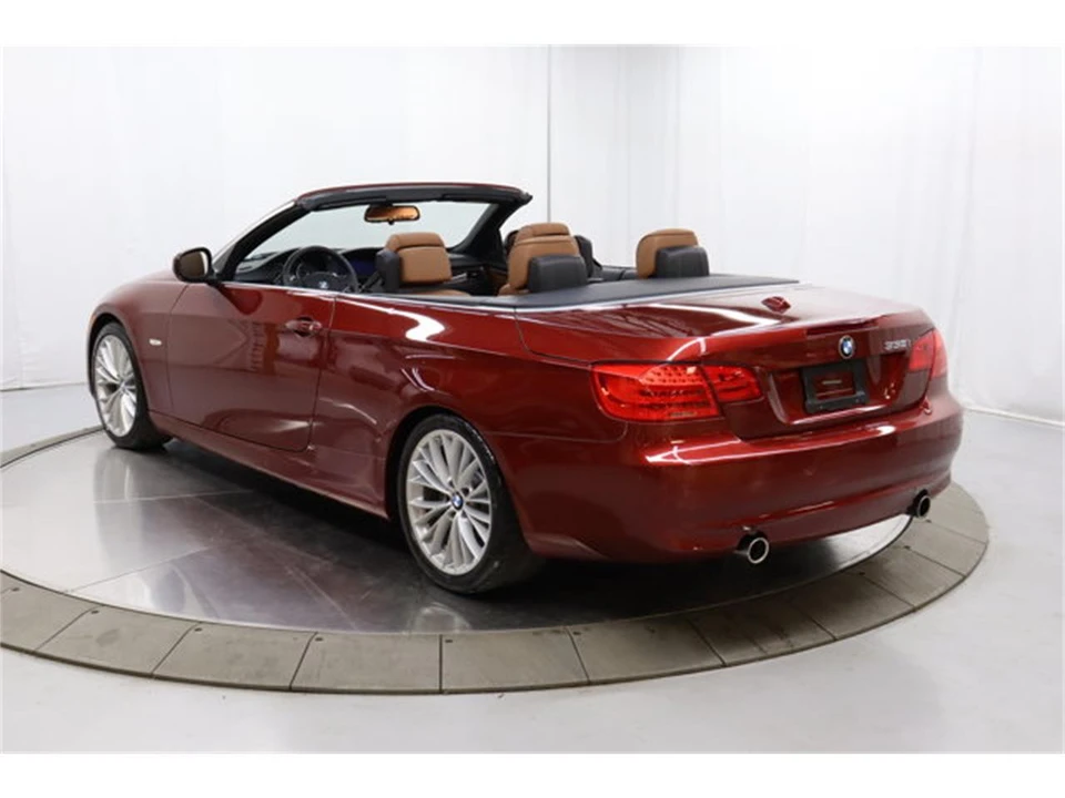 2011 BMW E90 3 Series Sedan - Image 12 of 31