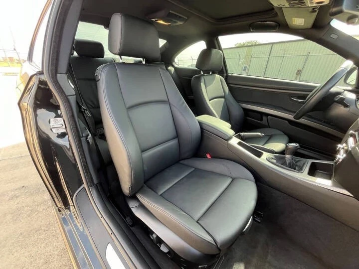 2011 BMW E90 3 Series Sedan - Image 17 of 21