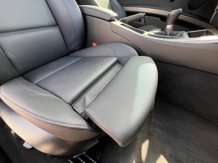 2011 BMW E90 3 Series Sedan - Image 18 of 21