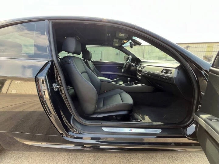 2011 BMW E90 3 Series Sedan - Image 10 of 21