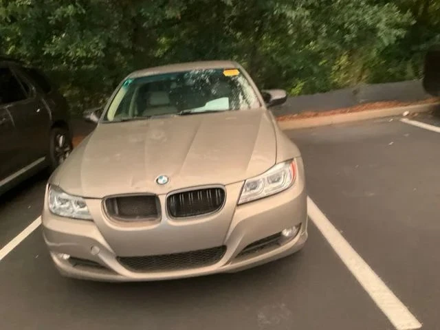 2011 BMW E90 3 Series Sedan - Image 10 of 10