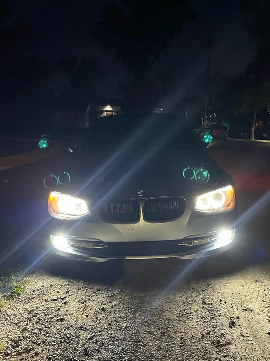 2011 BMW E90 3 Series Sedan - Image 6 of 11