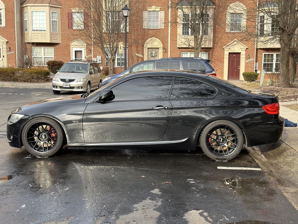 2011 BMW E90 3 Series Sedan - Image 7 of 9