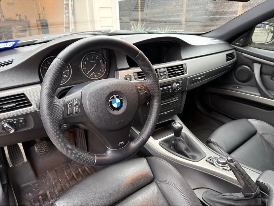 2011 BMW E90 3 Series Sedan - Image 14 of 20