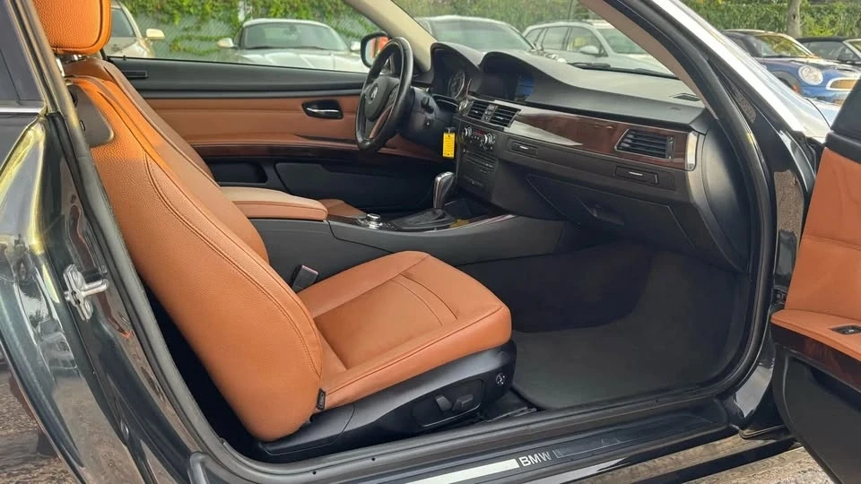 2011 BMW 3 Series - Image 19 of 19