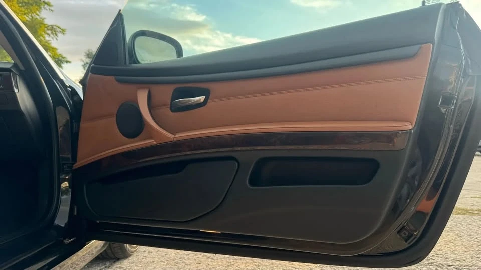 2011 BMW 3 Series - Image 11 of 19