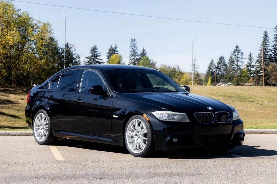 2011 BMW 3 Series - Image 9 of 9
