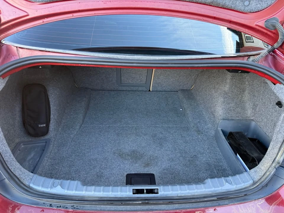 2011 BMW E90 3 Series Sedan - Image 8 of 9
