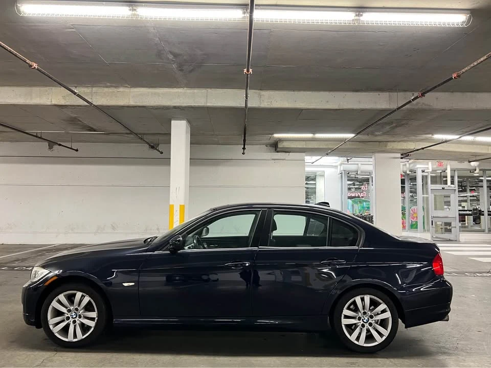 2011 BMW 3 Series - Image 5 of 16
