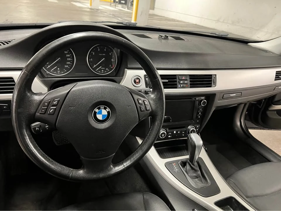 2011 BMW 3 Series - Image 10 of 16