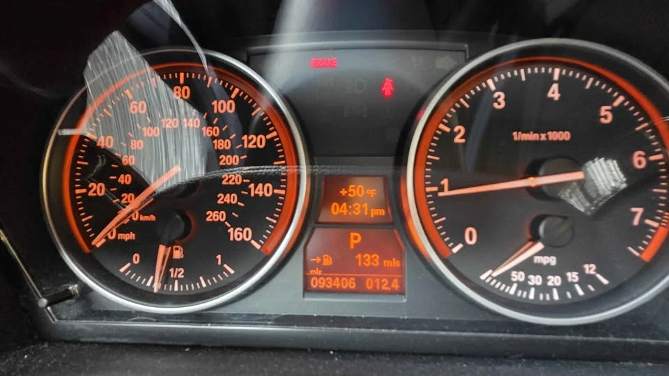 2011 BMW E90 3 Series Sedan - Image 9 of 11