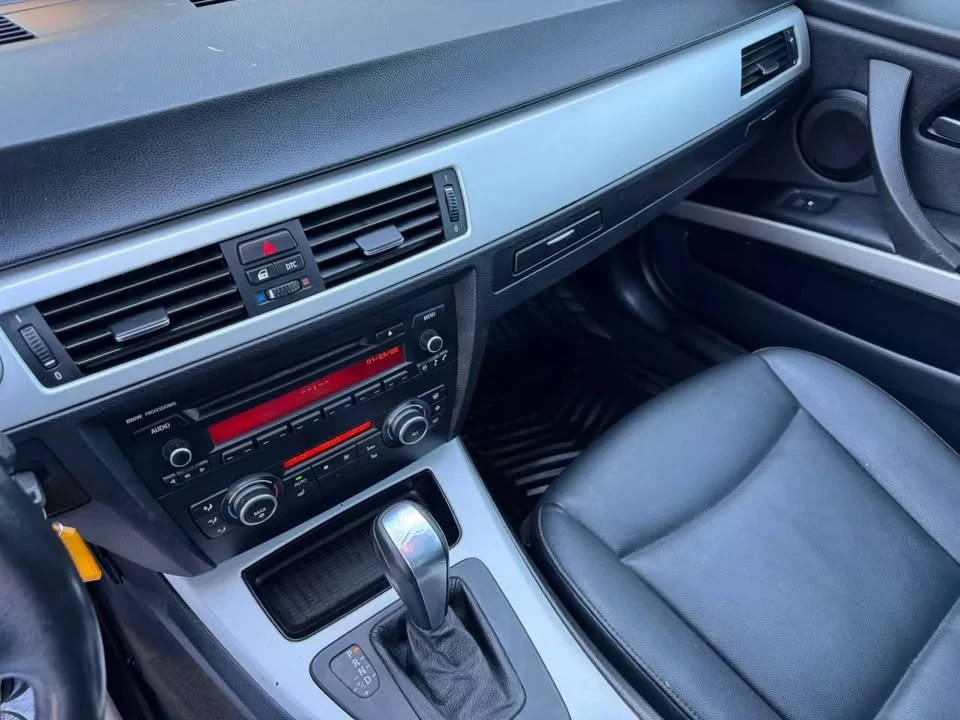 2011 BMW E90 3 Series Sedan - Image 10 of 14