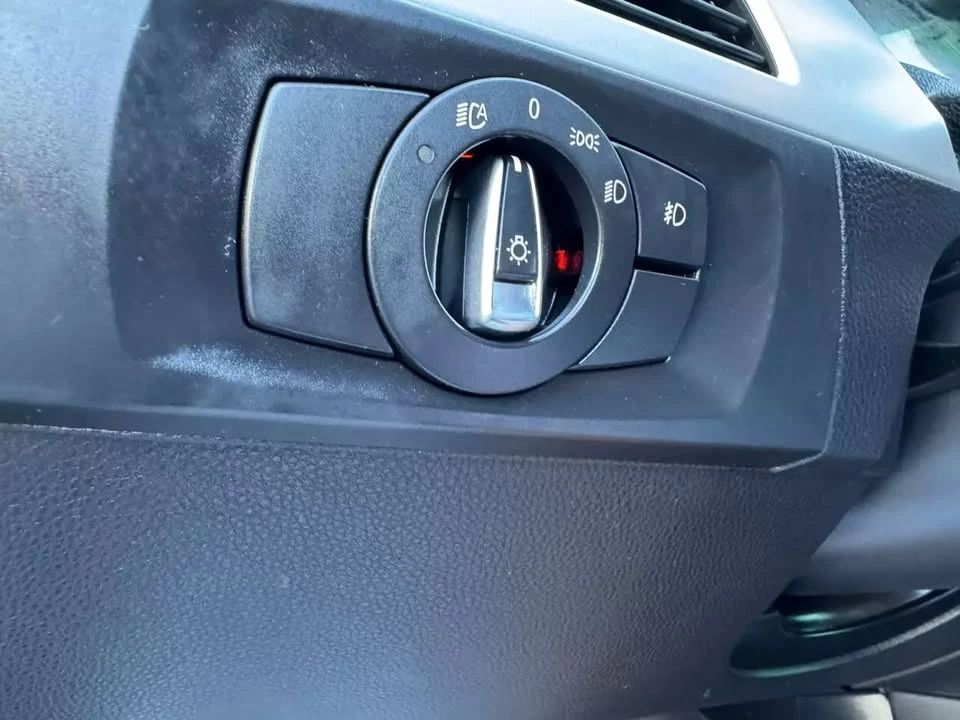 2011 BMW E90 3 Series Sedan - Image 8 of 14