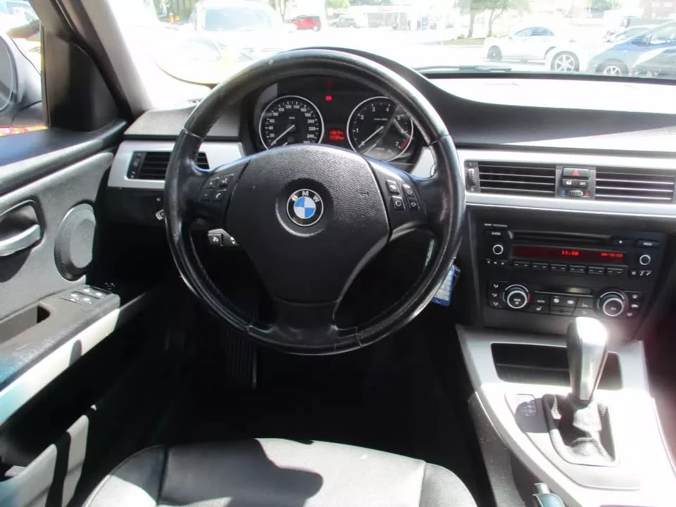 2011 BMW E90 3 Series Sedan - Image 8 of 14