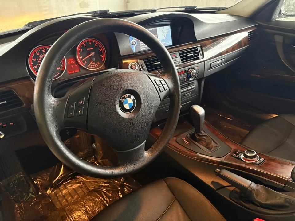 2011 BMW E90 3 Series Sedan - Image 9 of 11