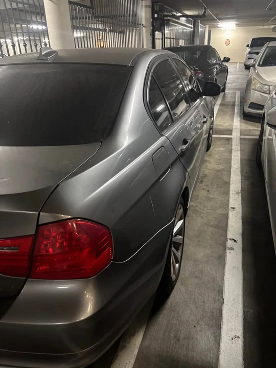 2011 BMW E90 3 Series Sedan - Image 2 of 7