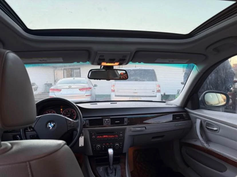 2011 BMW E90 3 Series Sedan - Image 11 of 11