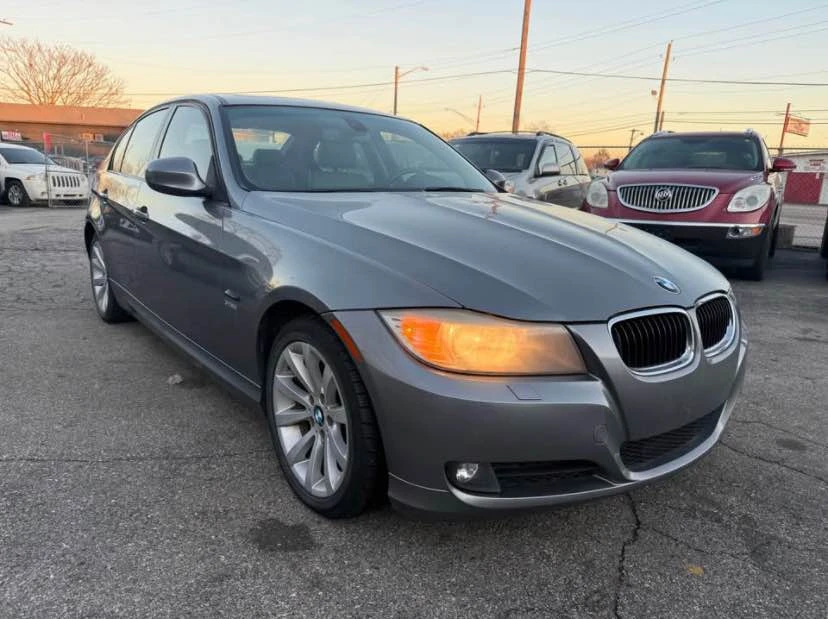 2011 BMW E90 3 Series Sedan - Image 3 of 11